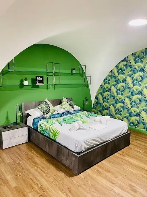 Suite169 La Nicchia In Centro Bari Apartment
